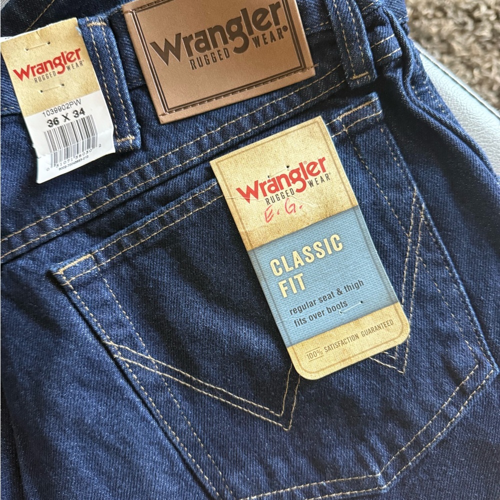 Men’s Wrangler Blue Bootcut Jeans with Signature Leather Patch
